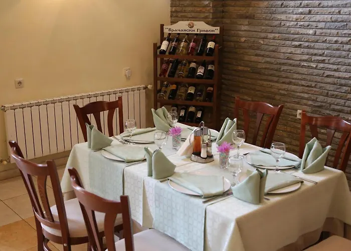 Хотел кипарис, 3*