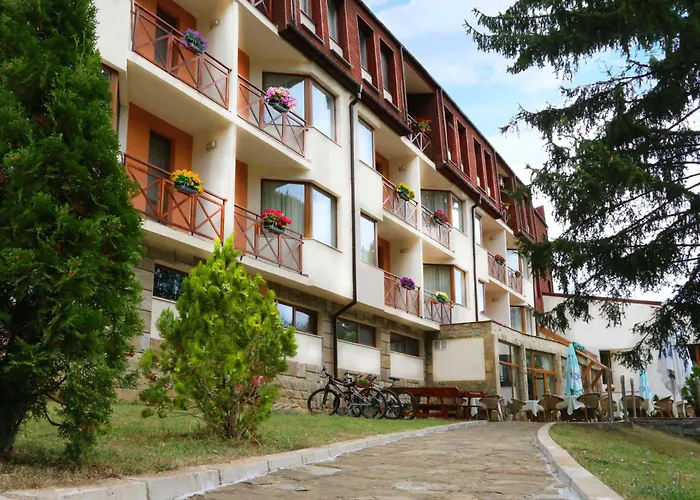 Хотел кипарис, 3*